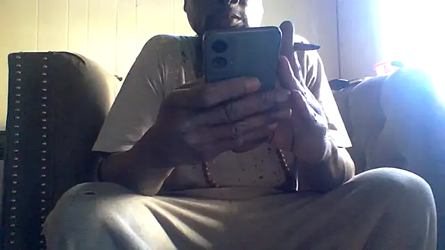 Daddy hook online show from April 2026 11:07:02 PM