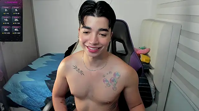 santy7v7 online show from October 2025 01:12:02 PM