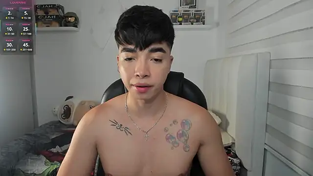 santy7v7 online show from February 2026 01:34:01 PM