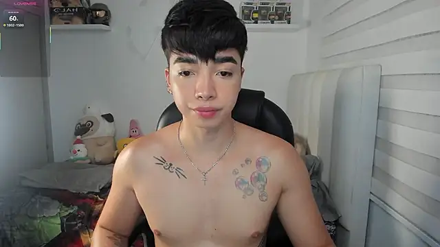 santy7v7 online show from March 2026 01:38:02 PM