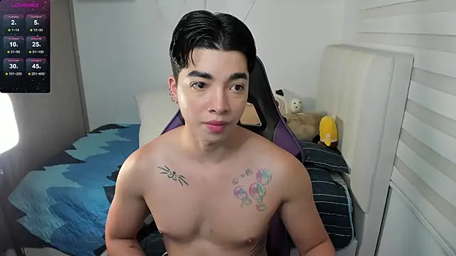 santy7v7 online show from October 2025 01:12:02 PM