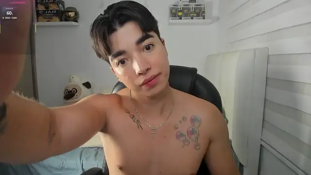 santy7v7 online show from February 2026 01:41:02 PM