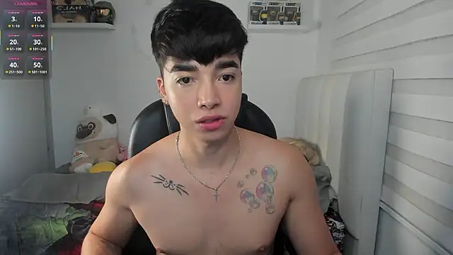 santy7v7 online show from March 2026 01:30:02 PM