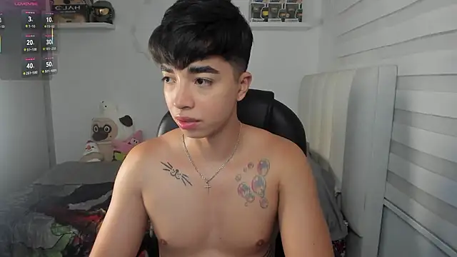 santy7v7 online show from February 2026 01:55:02 PM