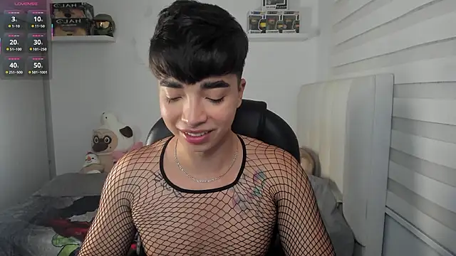 santy7v7 online show from March 2026 01:33:01 PM