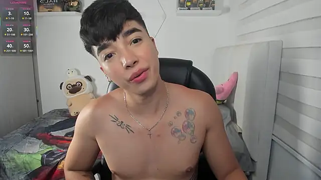 santy7v7 online show from February 2026 01:33:02 PM