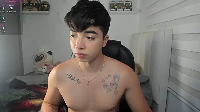 santy7v7 online show from March 2026 01:27:01 PM