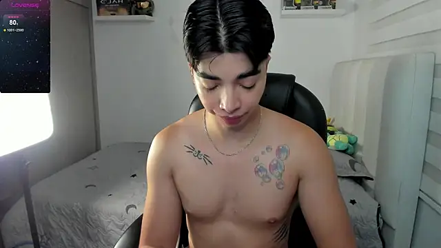 santy7v7 online show from November 2025 01:26:02 PM