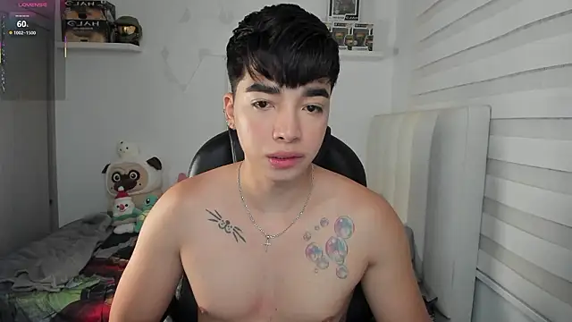 santy7v7 online show from March 2026 01:35:01 PM