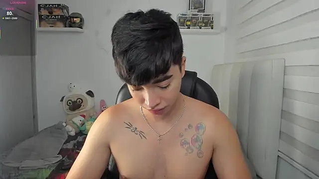 santy7v7 online show from April 2026 01:34:02 PM