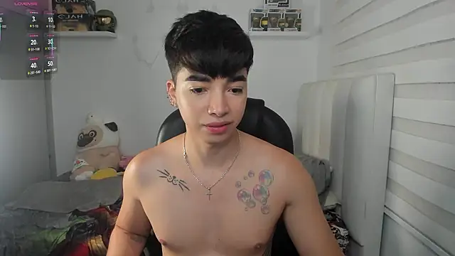 santy7v7 online show from March 2026 01:19:02 PM