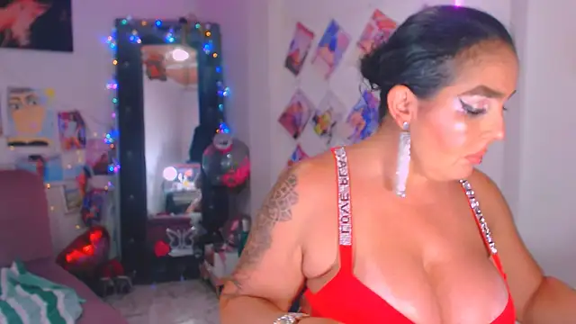 sweet vanessa 22 online show from June 2026 12:15:01 AM