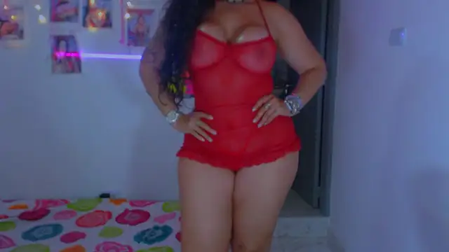 Snapshot of sweet_vanessa_22 chatting on January 2025 04:30:01 AM sweet vanessa 22 online show from January 2025 04:30:01 AM