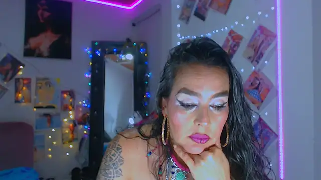 Snapshot of sweet_vanessa_22 chatting on October 2025 03:31:02 AM sweet vanessa 22 online show from October 2025 03:31:02 AM
