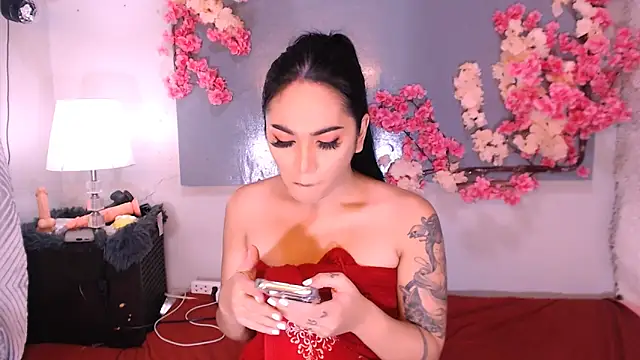 Snapshot of Oriental_Tiara chatting on September 2025 03:50:01 PM Oriental Tiara online show from September 2025 03:50:01 PM