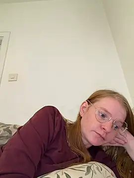 Snapshot of jannis1992 chatting on June 2026 04:21:02 AM jannis1992 online show from June 2026 04:21:02 AM