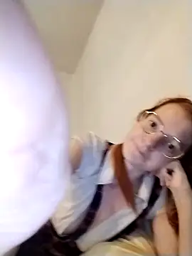 jannis1992 online show from November 2025 12:00:02 PM