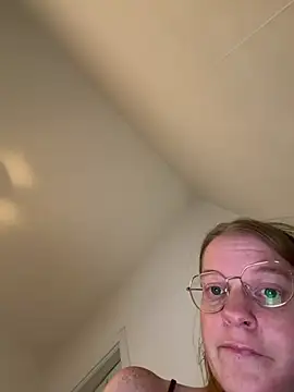 jannis1992 online show from May 2026 06:54:02 PM