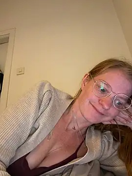 jannis1992 online show from May 2026 03:32:01 AM
