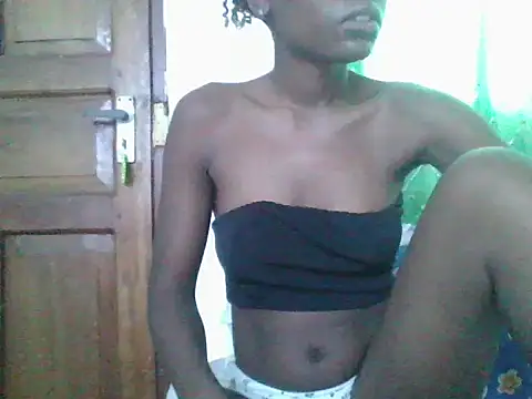 sweetchic  online show from October 2025 10:03:02 AM