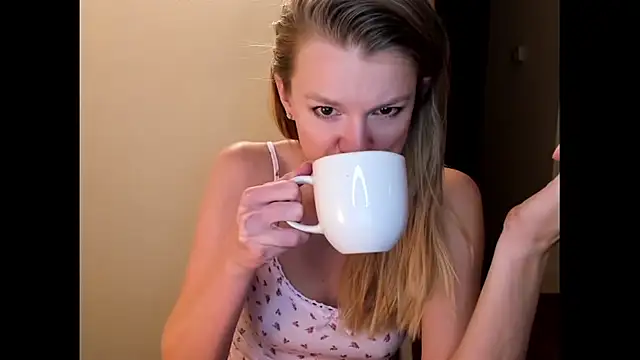 Annloveyou online show from January 2026 09:22:01 PM