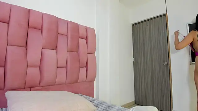 Lia sarahi online show from January 2026 11:46:01 AM