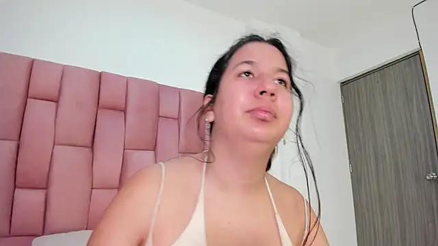 Snapshot of Lia_sarahi chatting on December 2025 11:53:01 AM Lia sarahi online show from December 2025 11:53:01 AM