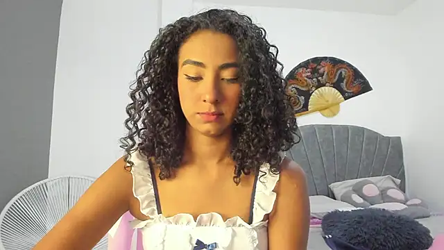 khaliope online show from November 2025 11:38:02 PM