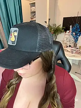 DienkaGreen online show from January 2026 05:16:01 PM