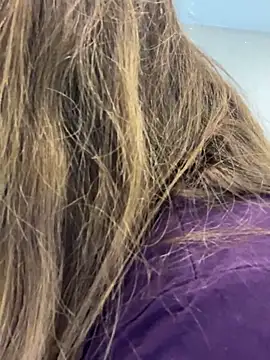 DienkaGreen online show from December 2025 06:37:02 AM