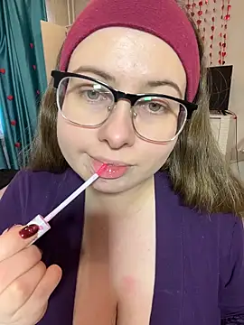 DienkaGreen online show from February 2026 01:46:02 PM