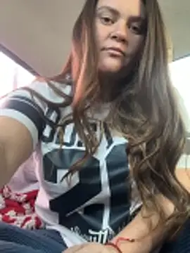 lena paulxo online show from December 2025 01:25:02 PM