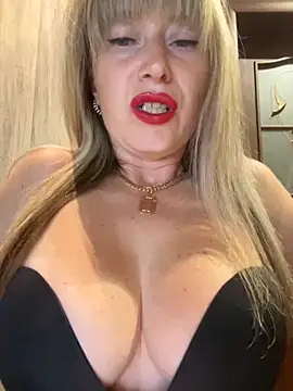 Kittenforyou online show from October 2025 10:00:01 PM