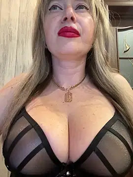 Kittenforyou online show from April 2026 12:13:02 PM