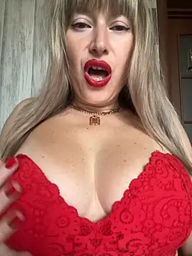 Kittenforyou online show from November 2025 12:53:02 PM