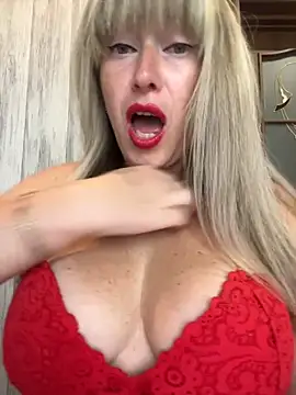 Kittenforyou online show from September 2025 08:43:02 AM