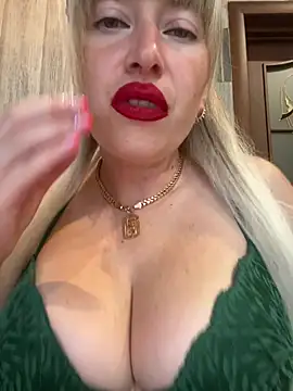 Snapshot of Kittenforyou chatting on June 2026 12:54:02 PM Kittenforyou online show from June 2026 12:54:02 PM