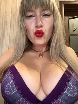 Kittenforyou online show from November 2025 12:52:01 PM