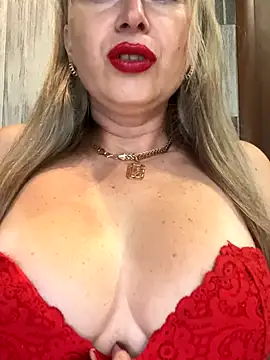 Kittenforyou online show from November 2025 12:31:02 PM