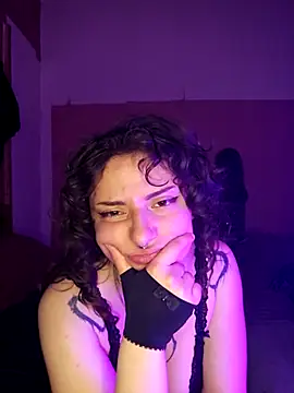 Snapshot of Moxxxie chatting on April 2026 02:54:02 PM Moxxxie online show from April 2026 02:54:02 PM