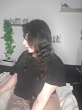 Moxxxie online show from February 2025 06:19:01 AM