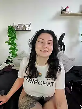 Moxxxie online show from March 2025 06:22:01 AM