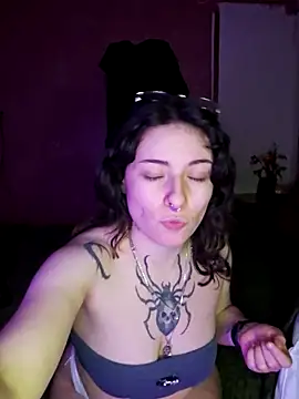 Moxxxie online show from February 2026 05:35:01 PM