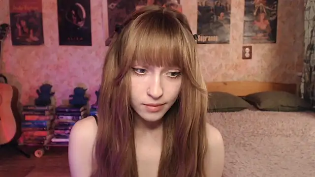 Friendly Ellie online show from May 2026 12:27:01 AM