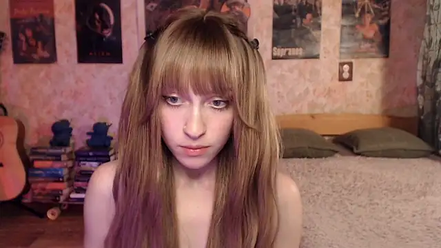 Friendly Ellie online show from June 2026 02:28:01 PM
