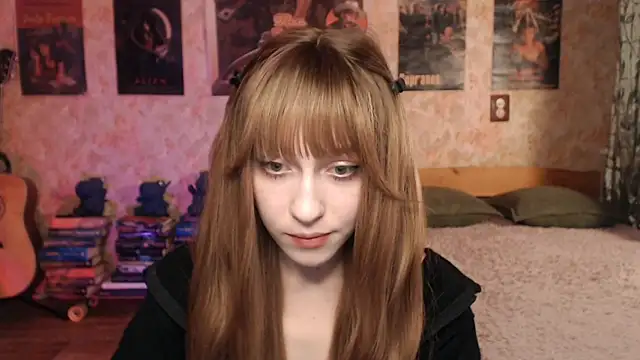 Friendly Ellie online show from March 2026 11:20:02 PM