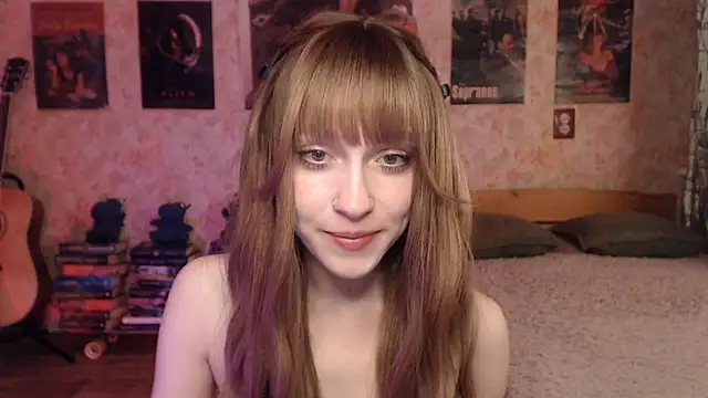 Friendly Ellie online show from April 2026 12:25:01 AM