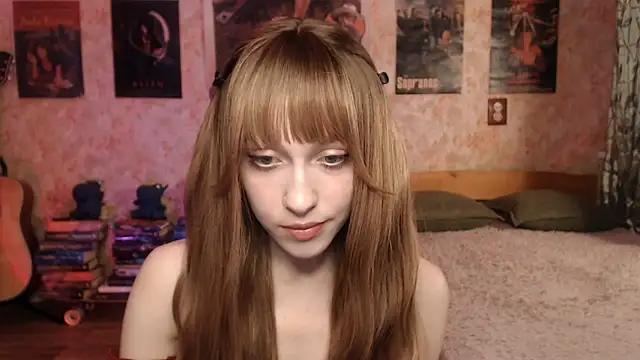 Friendly Ellie online show from March 2026 11:18:02 PM