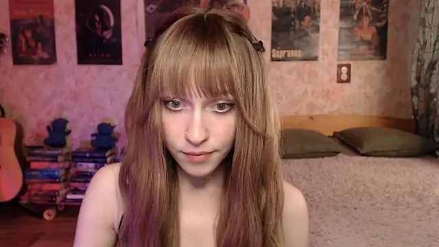 Friendly Ellie online show from May 2026 12:25:02 PM