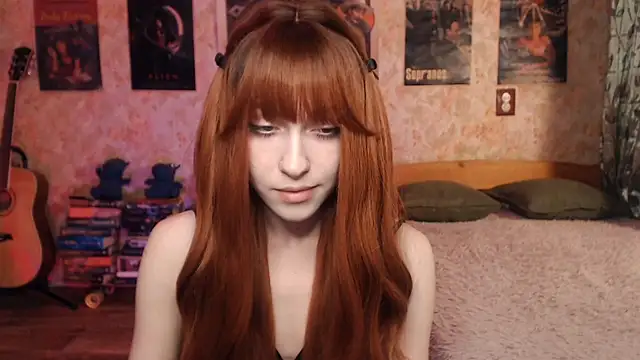 Snapshot of Friendly_Ellie chatting on September 2025 11:12:01 PM Friendly Ellie online show from September 2025 11:12:01 PM